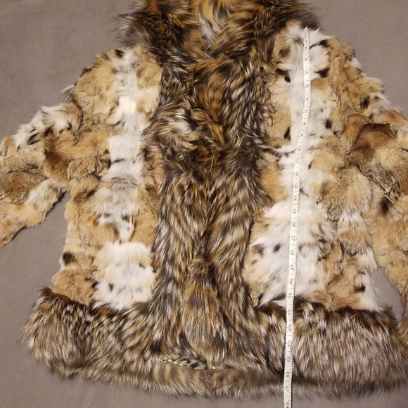 Fur Coat size small/medium - Picture 5 of 5